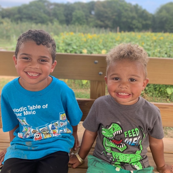 Meet Your Seller! - Picture 4 of 5